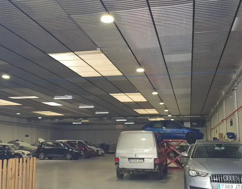 Comunicació ambiental taller mecànic