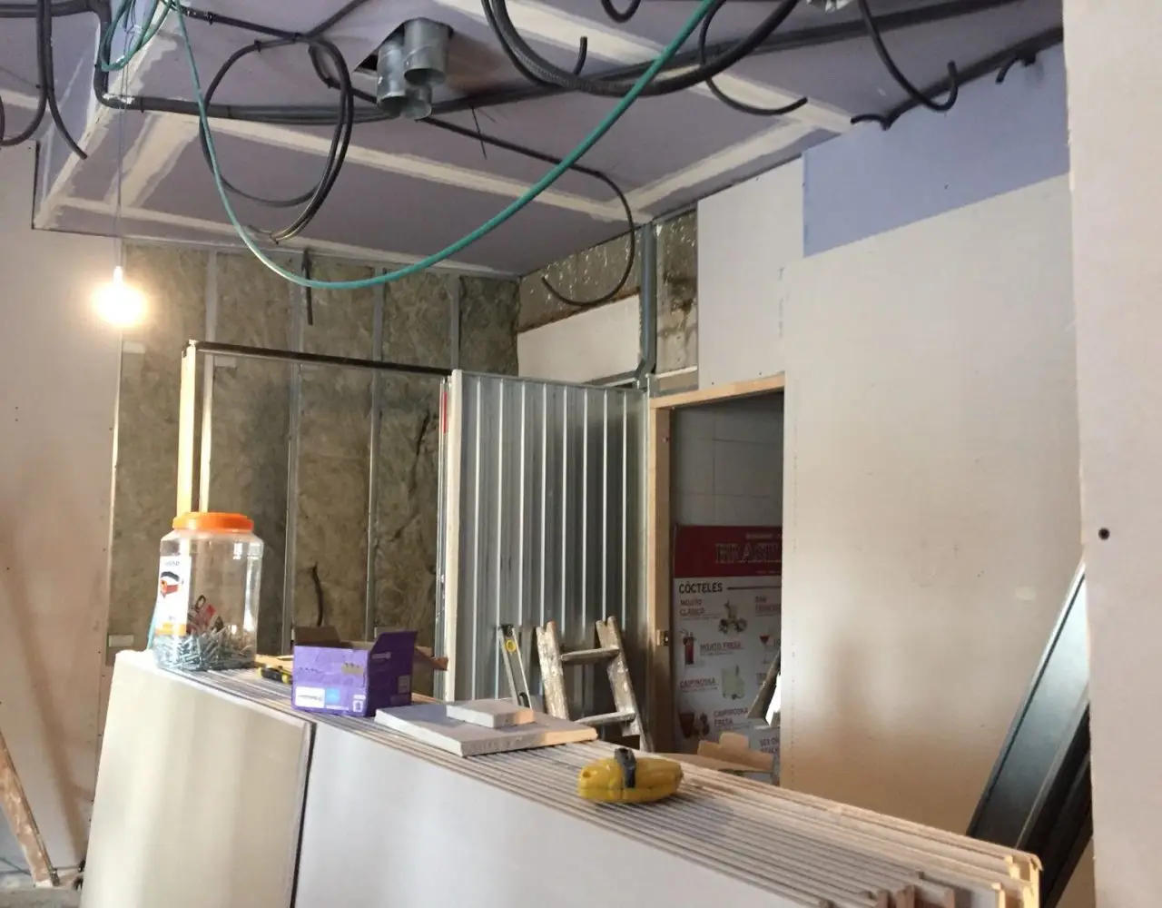 Projecte i obra bar-restaurant Diagonal